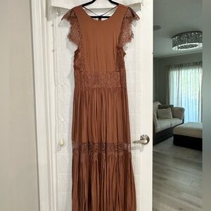 H&M Women’s maxi dress with lace detail